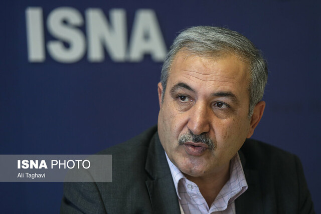 سازماندهی و شلاق زدن که وزیر نکرد