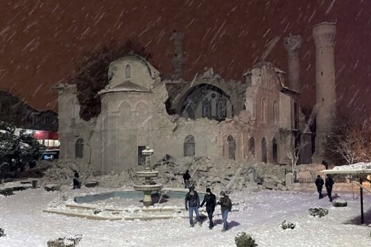 عکس‌هایی قبل و بعد از زلزله بناهای تاریخی ترکیه و سوریه