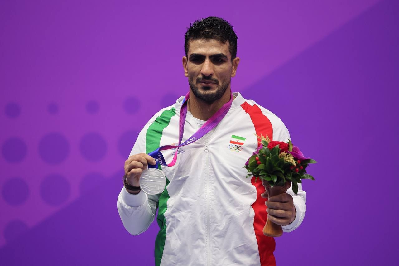 ووشو کاروان ورزش ایران را پرمدال کرد/ شمشیرباران برنزی شدند 