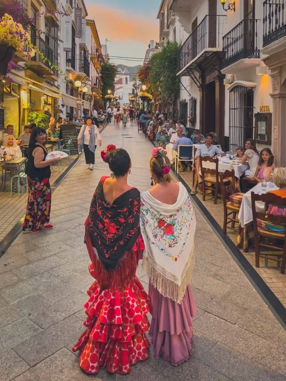 Easter holidays in Spain or Antalya